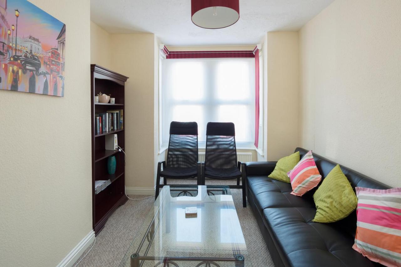 Stylish Modern By Kasar Stays Gillingham  Dış mekan fotoğraf